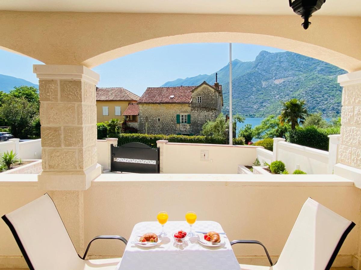 Villa Blanca ริซาน ภายนอก รูปภาพ